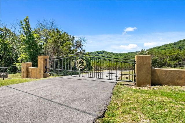 19747 Highway 62, Eureka Springs, AR 72631