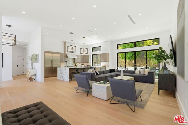 4637 Dunas Lane, Tarzana (los Angeles), CA 91356