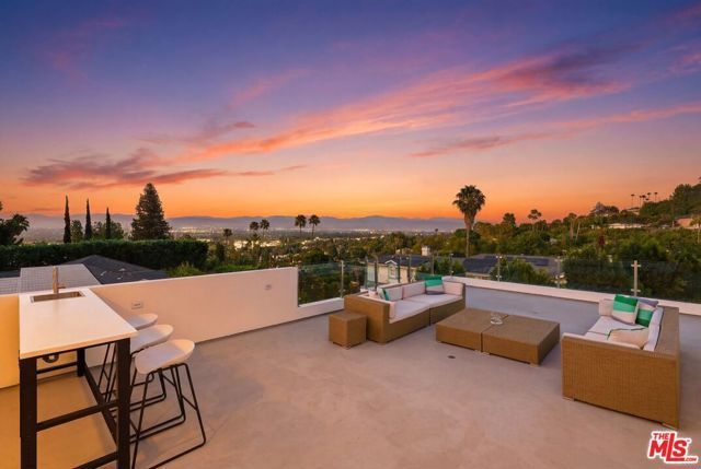4637 Dunas Lane, Tarzana (los Angeles), CA 91356