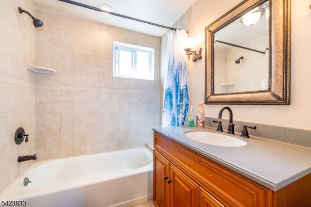 78 Overlook Rd, West Milford Twp., NJ 07480