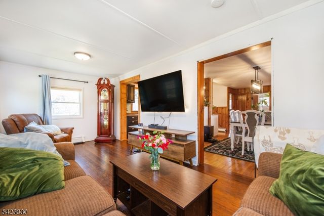 78 Overlook Rd, West Milford Twp., NJ 07480