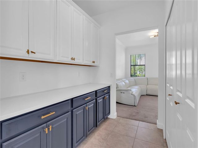 5052 IVORY STONE DRIVE, Wimauma, FL 33598
