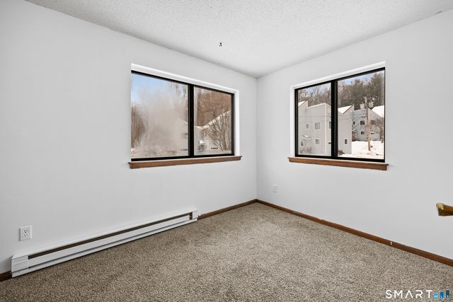 111 Wooster Street 4A, Naugatuck, CT 06770