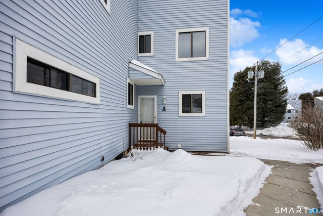 111 Wooster Street 4A, Naugatuck, CT 06770