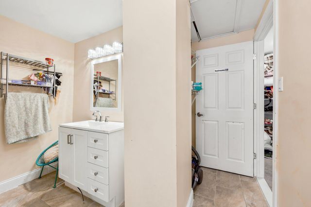 224 S CHESTER AVE, Pleasantville, NJ 08232