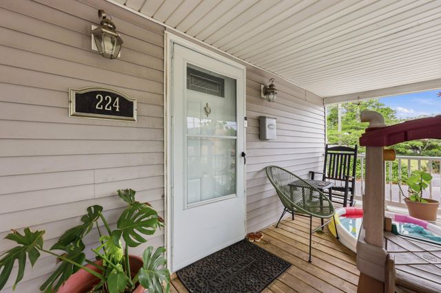 224 S CHESTER AVE, Pleasantville, NJ 08232
