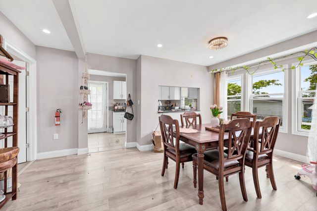 224 S CHESTER AVE, Pleasantville, NJ 08232