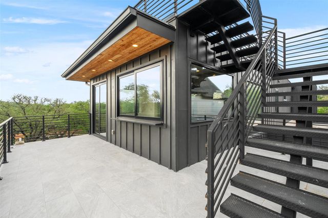2208 Montclaire ST, Austin, TX 78704