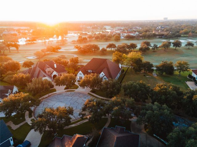 5202 Bourrone Court, Bryan, TX 77802