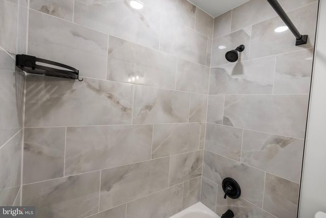 828 CHAUNCEY AVE, Baltimore, MD 21217
