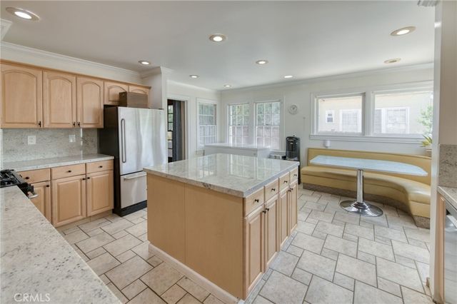 544 E Clinton, Fresno, CA 93704