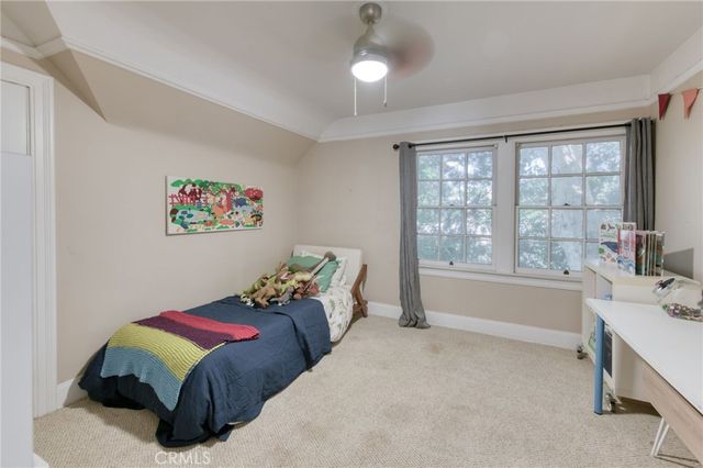 544 E Clinton, Fresno, CA 93704