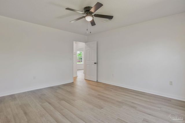 4898 Spencer Oaks Blvd, Pace, FL 32571