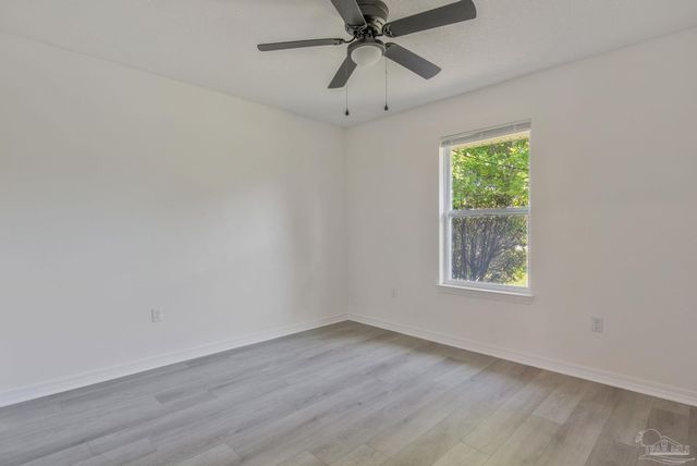 4898 Spencer Oaks Blvd, Pace, FL 32571