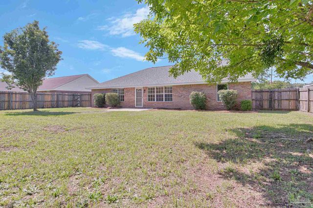 4898 Spencer Oaks Blvd, Pace, FL 32571