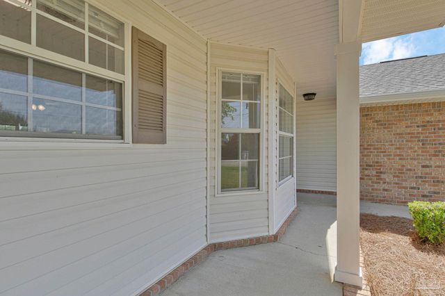 4898 Spencer Oaks Blvd, Pace, FL 32571