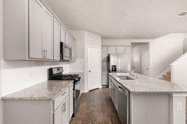 179 Jayden DR, Kyle, TX 78640