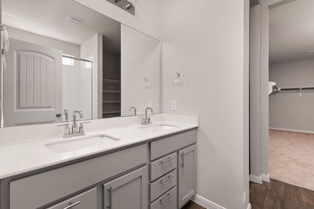 179 Jayden DR, Kyle, TX 78640