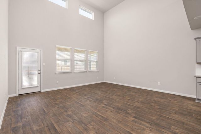 179 Jayden DR, Kyle, TX 78640