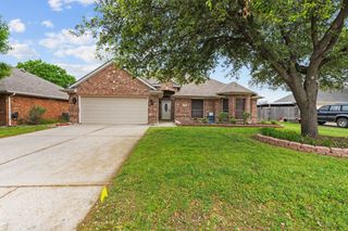 3740 Regency Circle, Fort Worth, TX 76137
