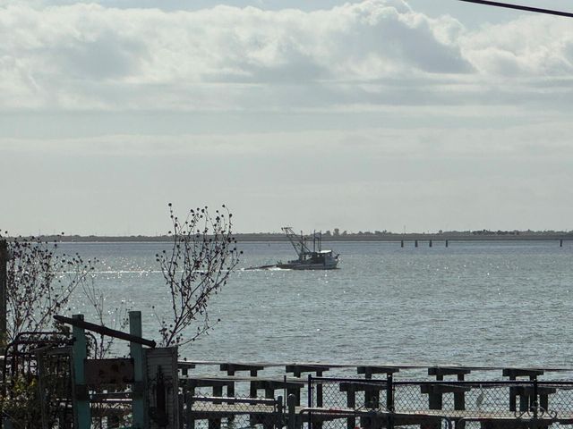 1116 6th Street, San Leon, TX 77539