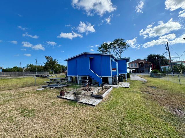 1116 6th Street, San Leon, TX 77539