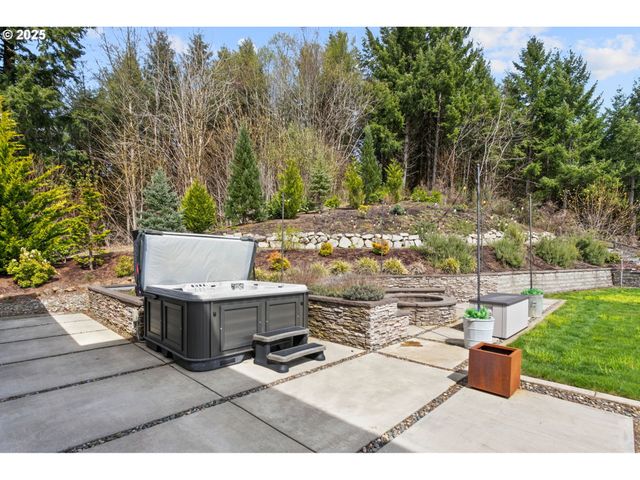 858 SOMMERSET Rd, Woodland, WA 98674
