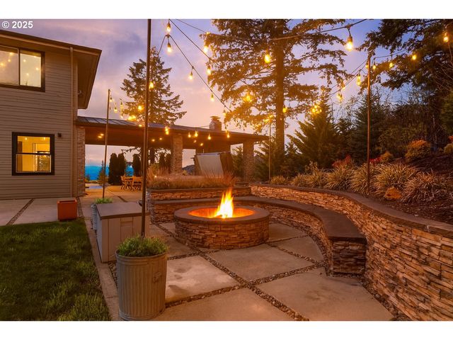 858 SOMMERSET Rd, Woodland, WA 98674