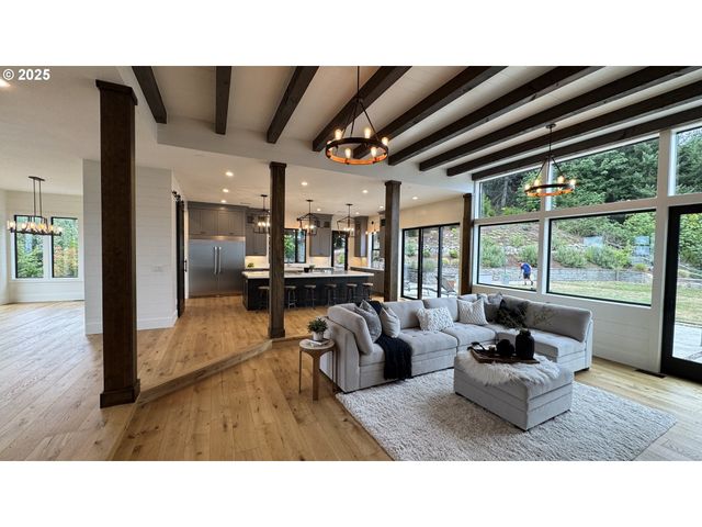 858 SOMMERSET Rd, Woodland, WA 98674