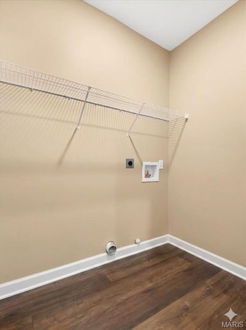 127 Stone Ledge Drive, St Clair, MO 63077