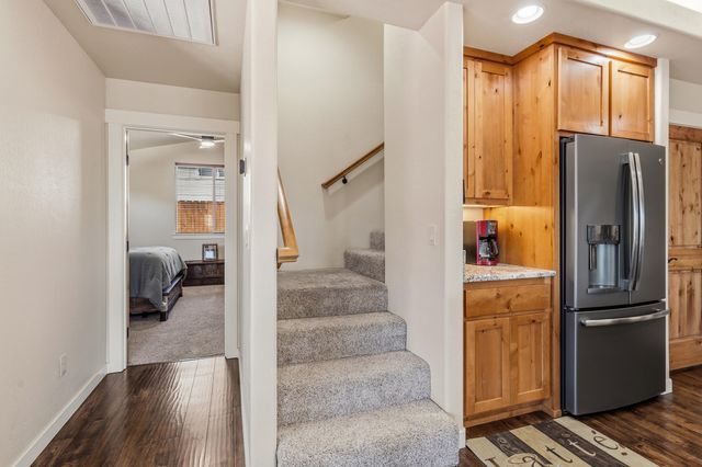 22 Terra Linda Court, Eagle Point, OR 97524