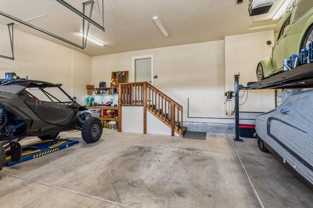 22 Terra Linda Court, Eagle Point, OR 97524