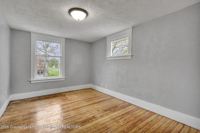 1136 W Allegan Street, Lansing, MI 48915