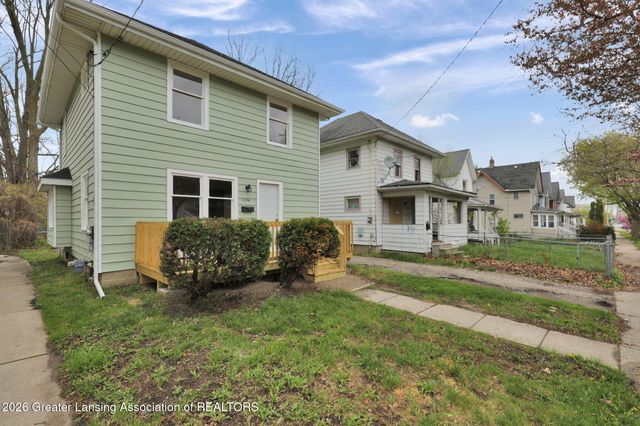 1136 W Allegan Street, Lansing, MI 48915