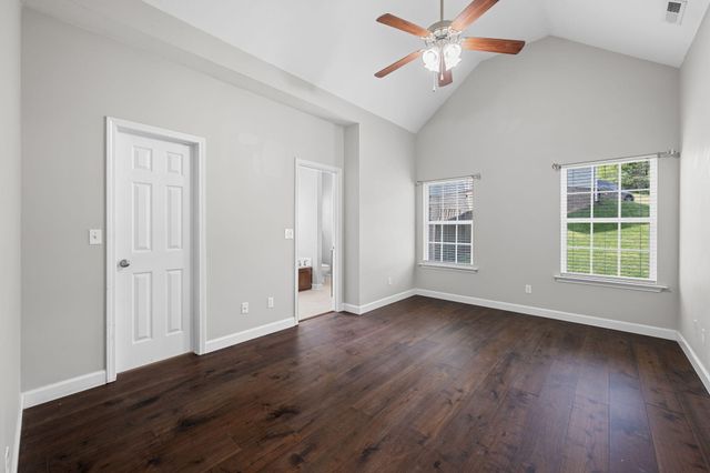 574 Titanium Drive, Hixson, TN 37343