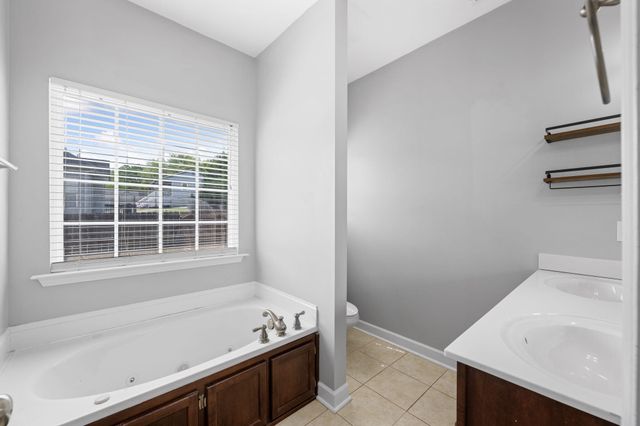 574 Titanium Drive, Hixson, TN 37343