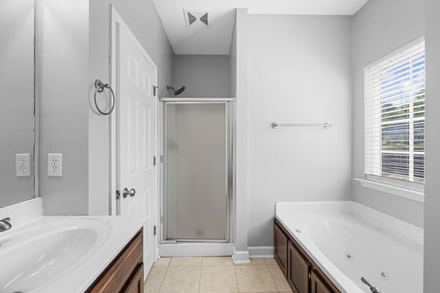 574 Titanium Drive, Hixson, TN 37343