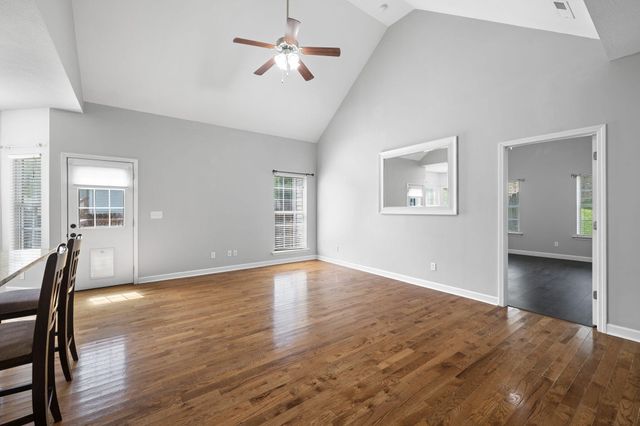 574 Titanium Drive, Hixson, TN 37343