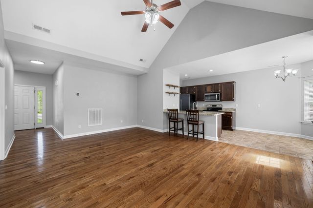 574 Titanium Drive, Hixson, TN 37343