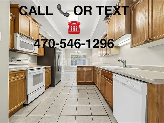 1105 W Lawton Road, Claremore, OK 74019