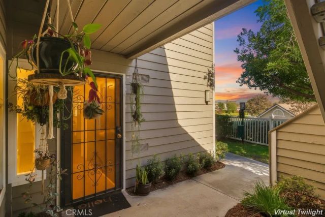 1059 Shadowridge Drive 1, Vista, CA 92081