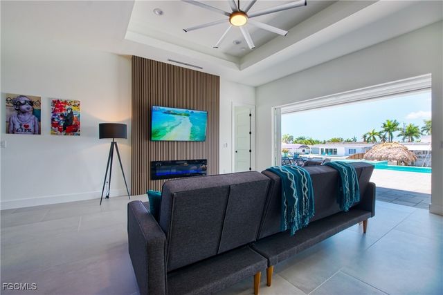 5326 Bayshore AVE, Cape Coral, FL 33904