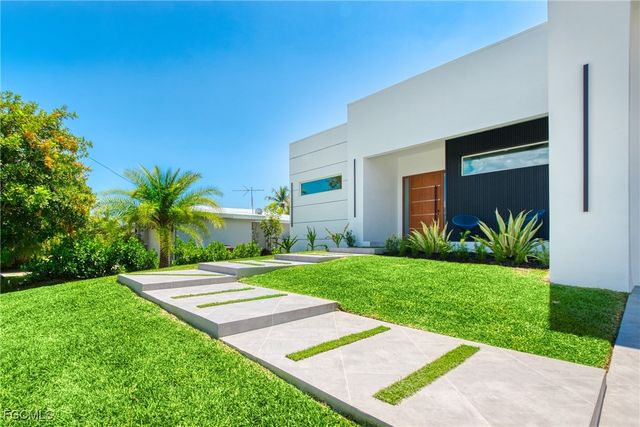 5326 Bayshore AVE, Cape Coral, FL 33904