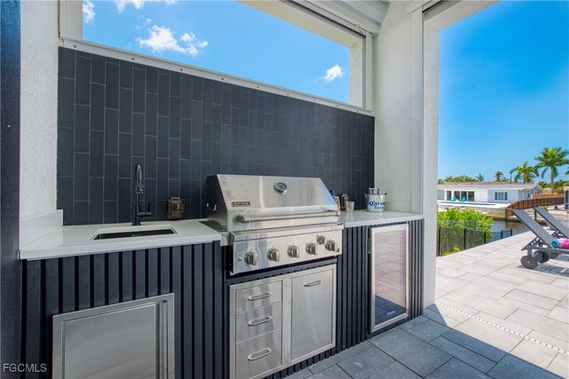 5326 Bayshore AVE, Cape Coral, FL 33904