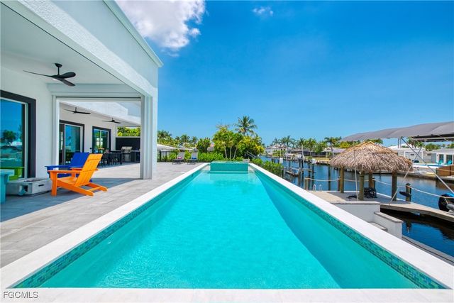 5326 Bayshore AVE, Cape Coral, FL 33904