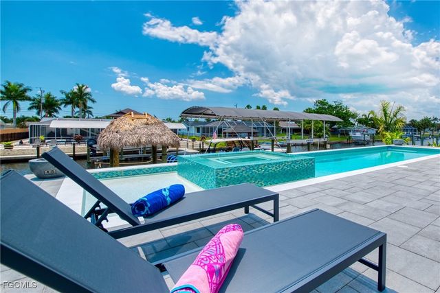 5326 Bayshore AVE, Cape Coral, FL 33904