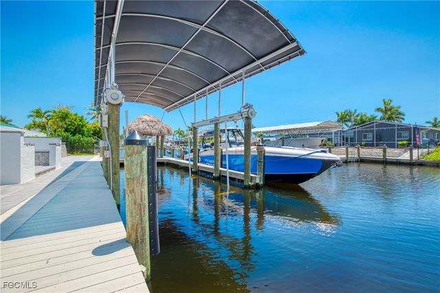 5326 Bayshore AVE, Cape Coral, FL 33904