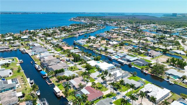 5326 Bayshore AVE, Cape Coral, FL 33904