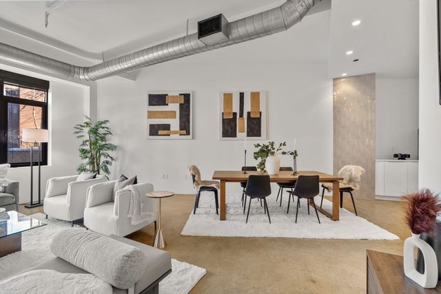 1200 Washington St 216, Boston, MA 02118