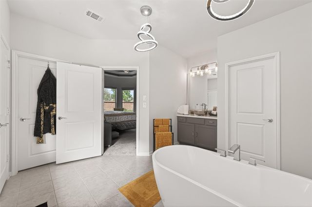 19826 Southern Stream Drive, Cypress, TX 77433